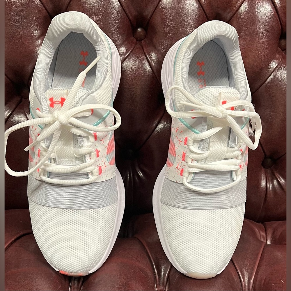 Under Armour W Charged Breathe BlissPS Women’s Sneakers - Picture 5 of 10